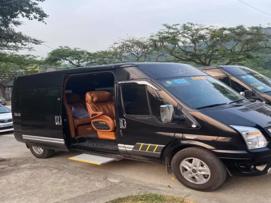 xe limousine ha noi viet tri 2