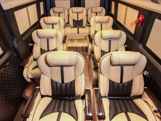 xe limousine ha noi viet tri 3