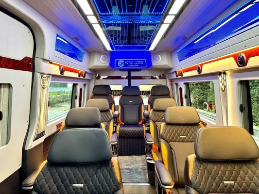 xe limousine ha noi viet tri cao cap 8