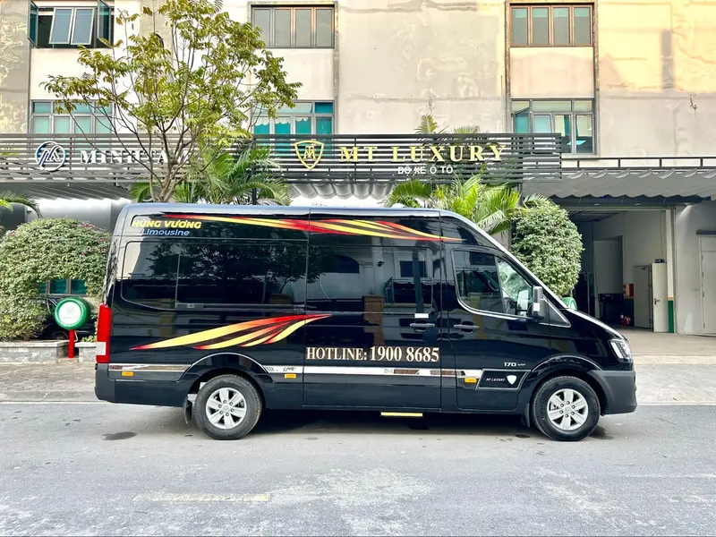 Thuê xe Limousine trọn gói giá tốt 19008685 2 xe limousine ha noi viet tri giuong nam 5